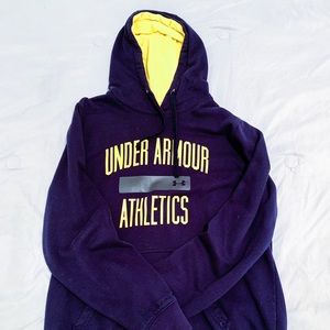 Under Armour Sweatshirt